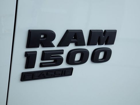 Used 2024 RAM 1500 Classic Warlock RWD image 27