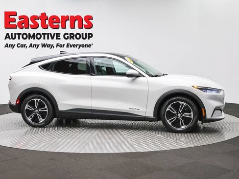 Used 2021 Ford Mustang Mach-E Select w/ Comfort/Appearance Package AWD/4WD image 4