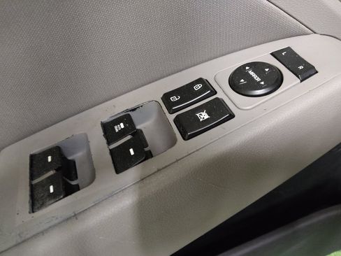 Used 2020 Hyundai Elantra SEL FWD image 27
