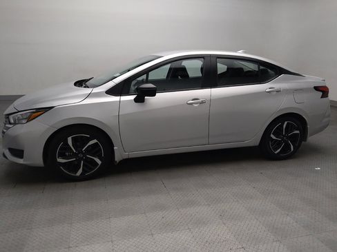 Used 2025 Nissan Versa SR w/ Trunk Package FWD image 2