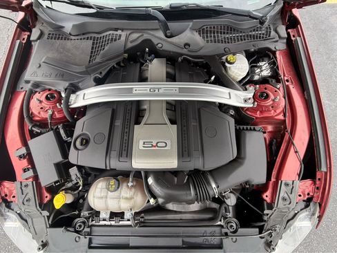 Used 2019 Ford Mustang GT Premium w/ GT Performance Package RWD image 23