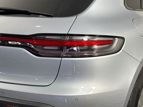 Used 2023 Porsche Macan w/ Premium Package Plus AWD/4WD image 34