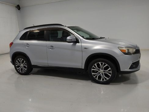 Used 2016 Mitsubishi Outlander Sport SEL image 11