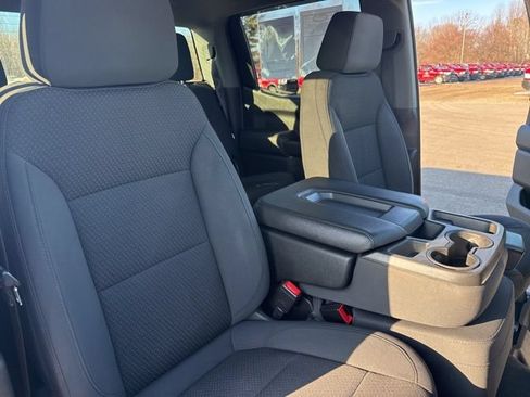 Used 2021 GMC Sierra 1500 4x4 Crew Cab w/ Sierra Value Package image 29