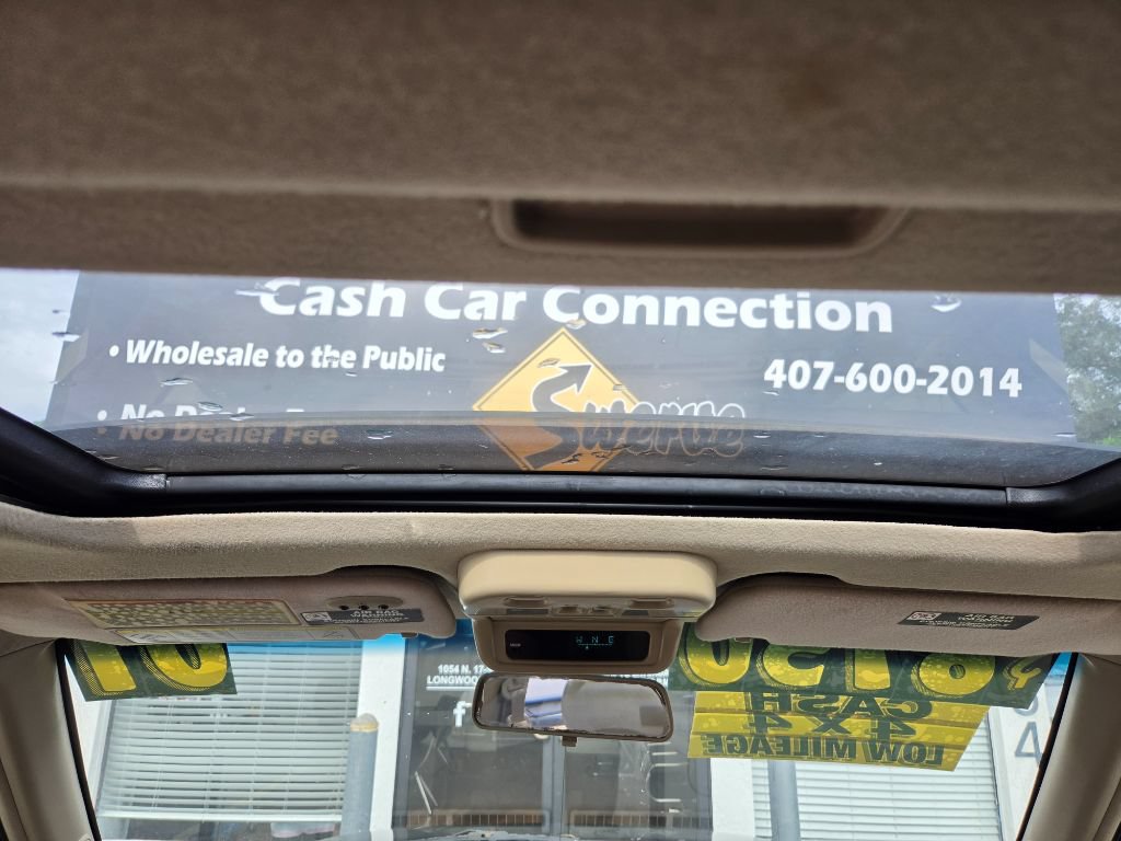 Used 2001 Nissan Pathfinder LE AWD/4WD image 34