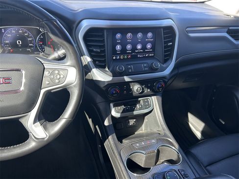 Used 2022 GMC Acadia SLT w/ Elevation Edition image 19