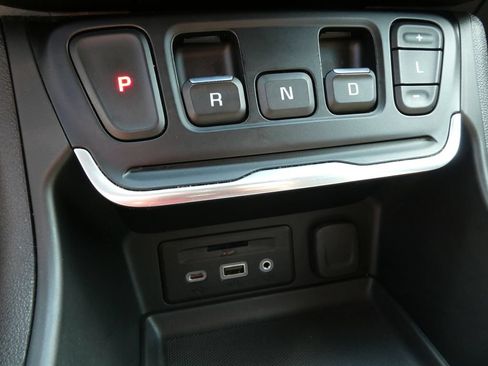 Used 2020 GMC Terrain SLT w/ Preferred Package FWD image 28