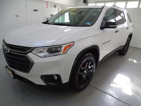 Used 2020 Chevrolet Traverse Premier w/ Redline Edition AWD/4WD image 20