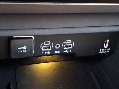 Used 2022 Jeep Grand Wagoneer Series III image 33