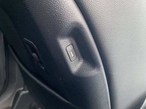 New 2026 Kia Sportage EX image 38