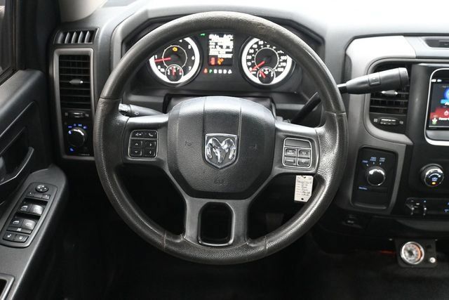 Used 2016 RAM 2500 Tradesman w/ Chrome Appearance Group AWD/4WD image 22