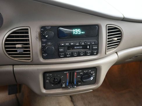 Used 2000 Buick Century Custom w/ Premium Opt Pkg image 13