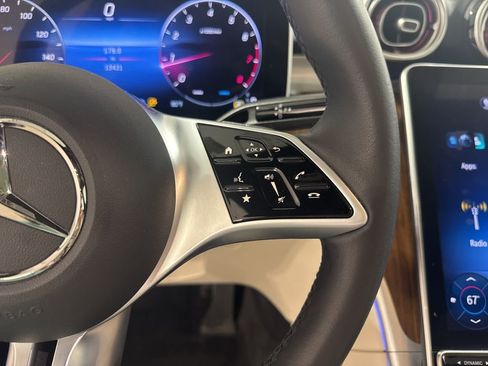 Used 2023 Mercedes-Benz C 300 4MATIC Sedan image 10