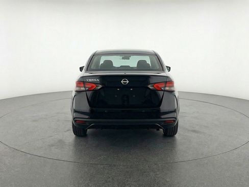 Used 2025 Nissan Versa SV FWD image 7