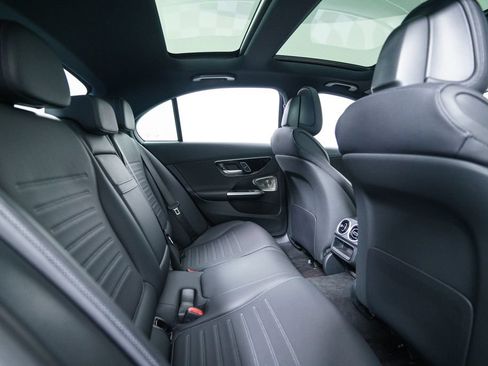 Used 2023 Mercedes-Benz C 300 4MATIC Sedan image 35