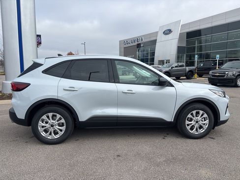 New 2026 Ford Escape Active image 12