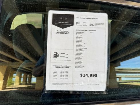 Used 2020 Chevrolet Malibu LT image 31