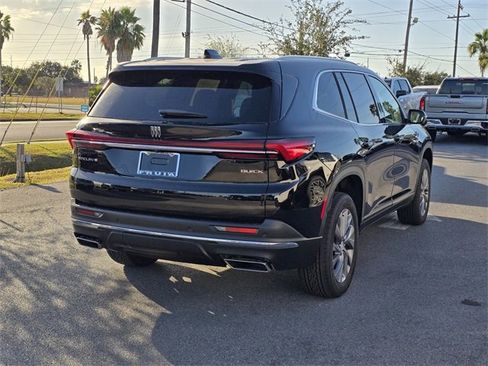 New 2026 Buick Enclave Preferred image 5