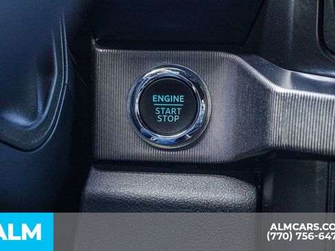 Used 2025 Ford F250 Platinum image 31