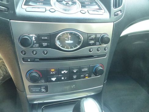 Used 2013 INFINITI G37 Journey w/ Premium Pkg RWD image 25
