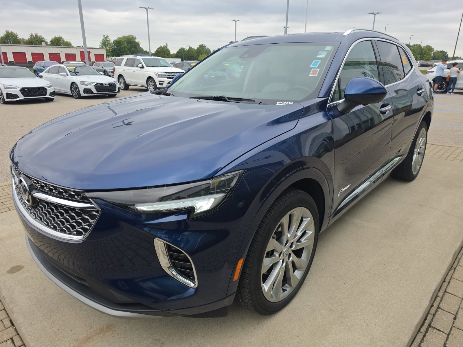 Used 2023 Buick Envision Avenir AWD/4WD image 3