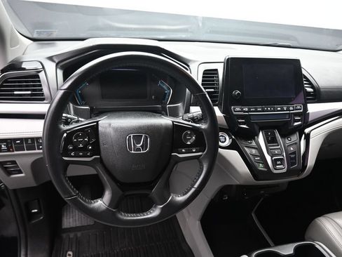 Used 2022 Honda Odyssey Touring image 14