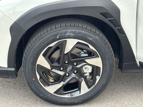 New 2025 Subaru Crosstrek 2.5i Limited w/ Crosstrek Mirror Package image 27