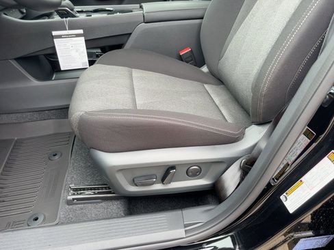 New 2026 Nissan Rogue SV FWD image 14