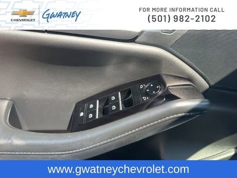 Used 2025 MAZDA MAZDA3 s FWD image 20