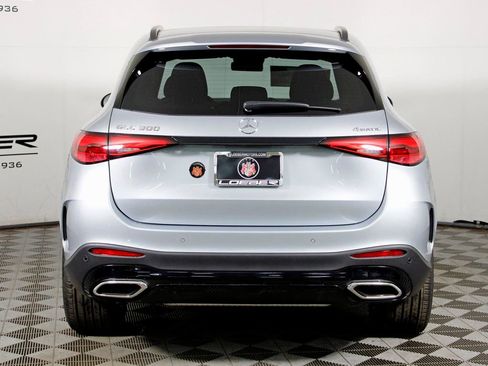 Certified 2026 Mercedes-Benz GLC 300 4MATIC image 4