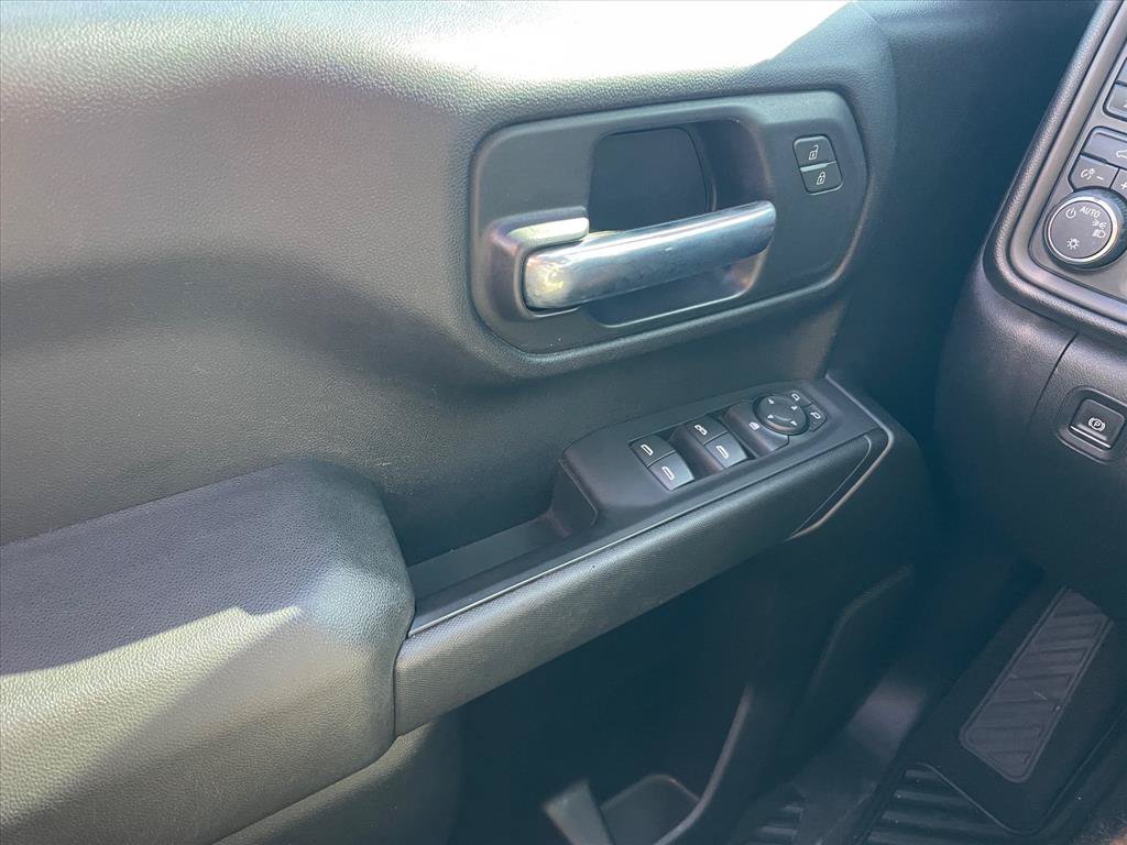 Used 2020 Chevrolet Silverado 1500 Custom Trail Boss w/ Custom Convenience Package AWD/4WD image 20