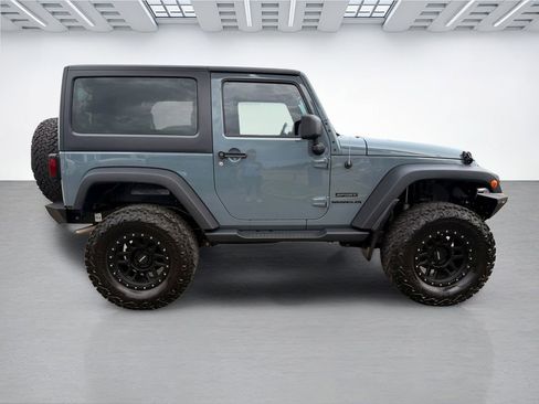 Used 2014 Jeep Wrangler Sport w/ Connectivity Group AWD/4WD image 3