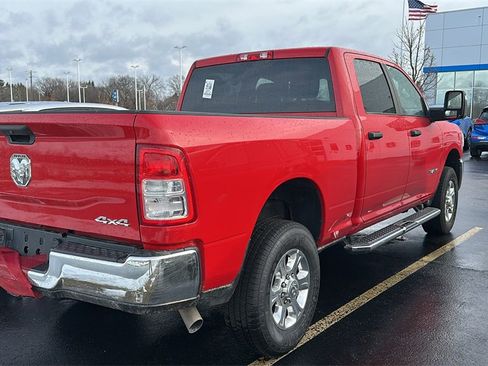 Used 2024 RAM 2500 Big Horn w/ Bed Utility Group image 4