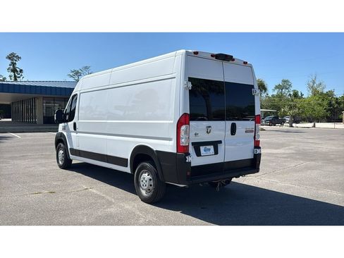 Used 2023 RAM ProMaster 2500 FWD image 4