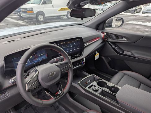 New 2026 Chevrolet Equinox RS w/ Convenience Package III image 22