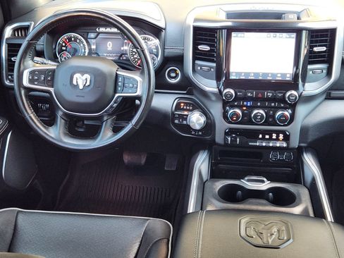 Used 2022 RAM 1500 Laramie AWD/4WD image 30