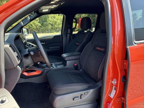 Used 2025 Nissan Frontier PRO-4X w/ Interior Protection Package AWD/4WD image 14
