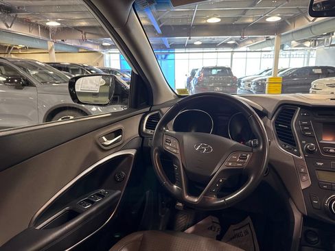 Used 2013 Hyundai Santa Fe Sport 2.0T FWD image 23
