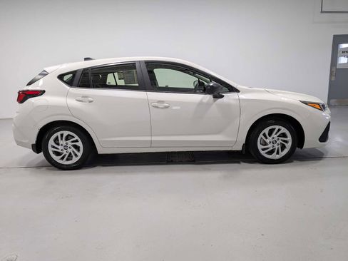 Used 2024 Subaru Impreza 2.0i AWD/4WD image 7
