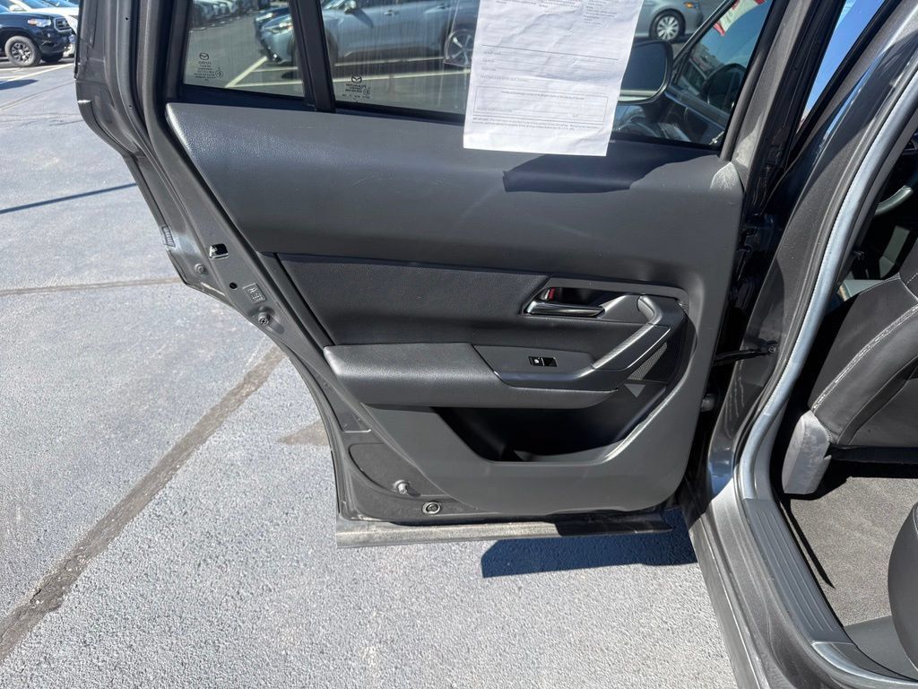 Used 2025 MAZDA CX-50 AWD 2.5 S w/ Cargo Package image 14