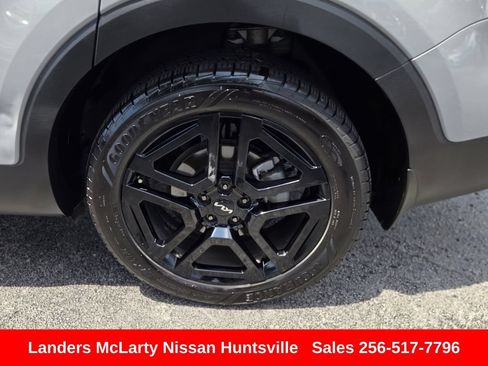Used 2024 Kia Telluride EX X-Line AWD/4WD image 12