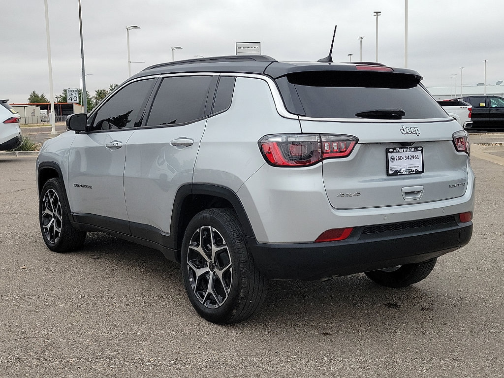 Used 2025 Jeep Compass Limited AWD/4WD image 8