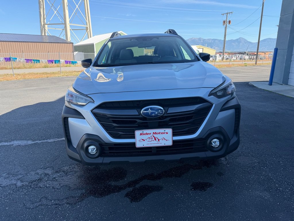 Used 2023 Subaru Outback Premium AWD/4WD image 6