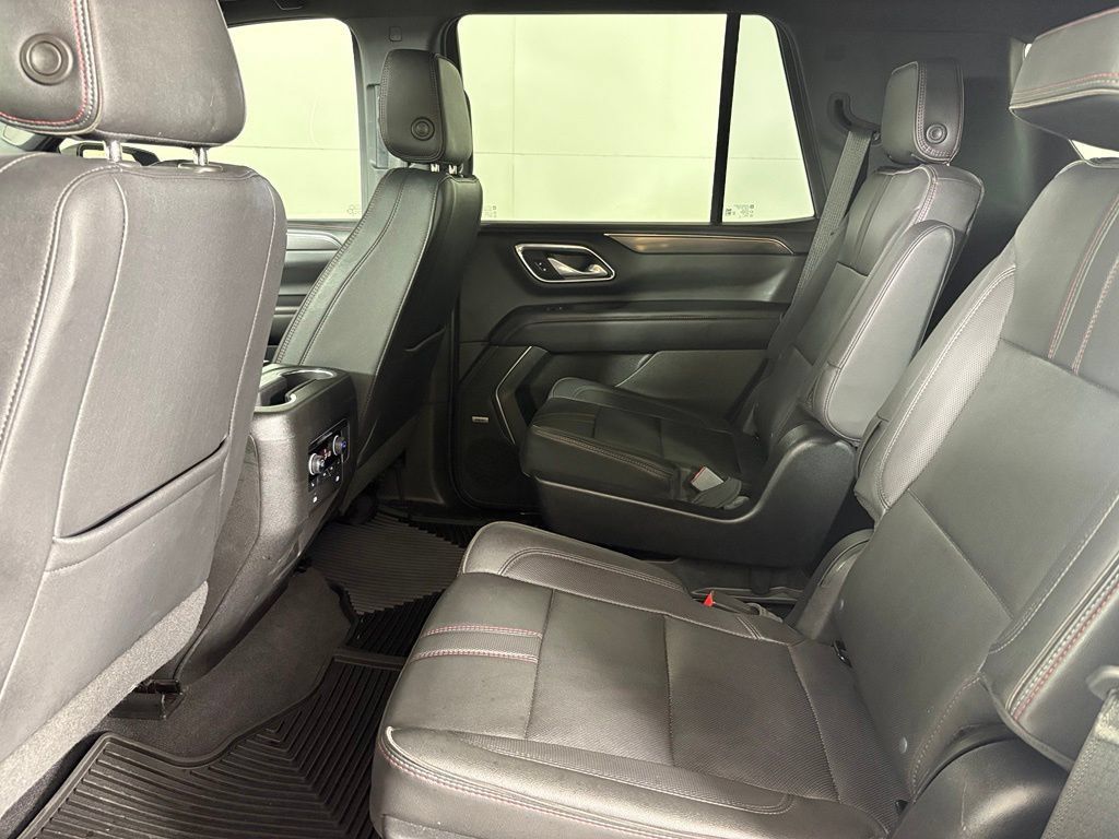 Used 2022 Chevrolet Tahoe RST w/ Luxury Package RWD image 37