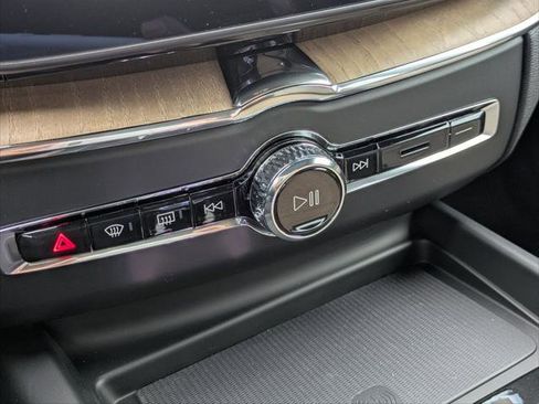 New 2026 Volvo XC60 T8 Plus w/ Protection Package Premier image 10