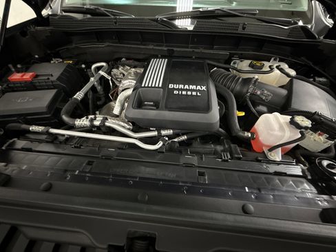 Used 2023 GMC Sierra 1500 SLT w/ SLT Premium Plus Package image 29