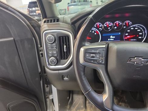 Used 2022 Chevrolet Silverado 1500 RST AWD/4WD image 11