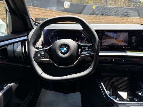 Used 2025 BMW X3 xDrive30i w/ Convenience Package image 10