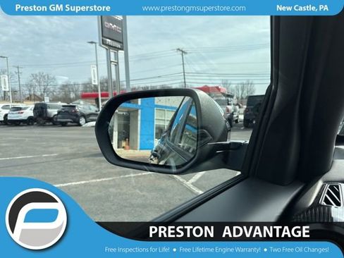 New 2026 Chevrolet Equinox LT w/ Convenience Package II AWD/4WD image 15