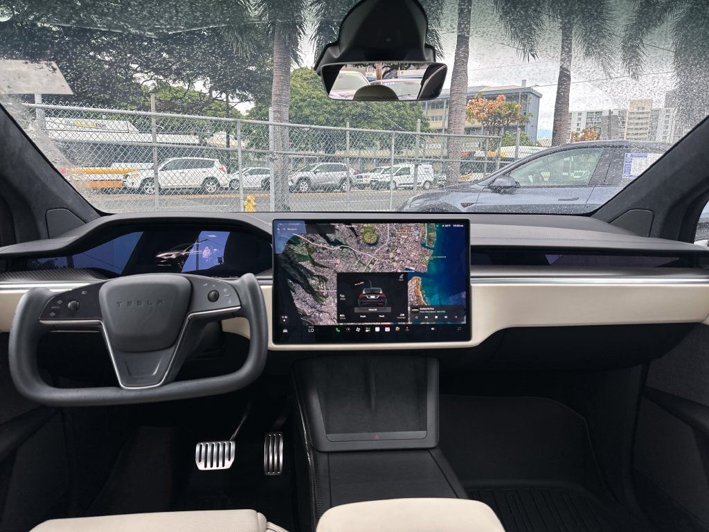Used 2022 Tesla Model X Plaid AWD/4WD image 13